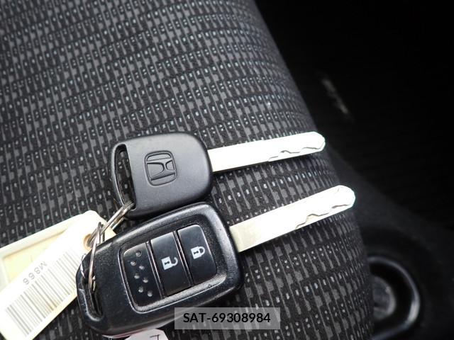 Honda FIT 2015-02 7397012-14