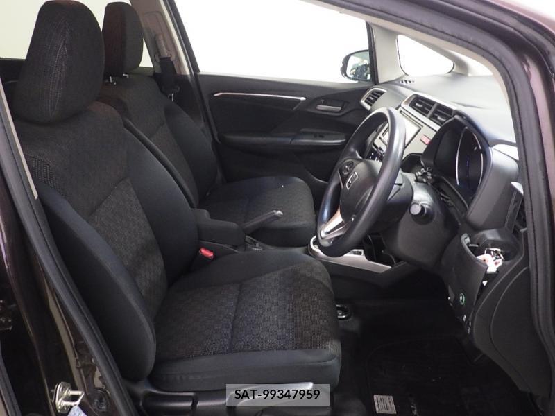 Honda FIT 2016-04 7444390-5