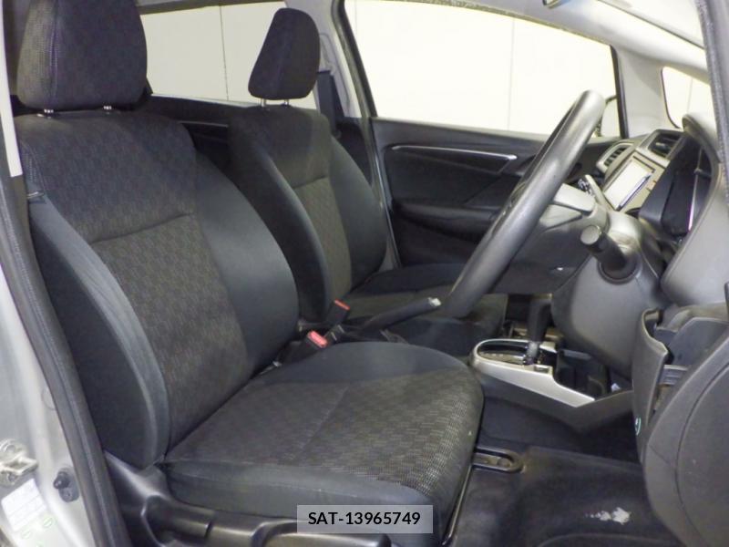Honda FIT 2014-10 7444393-5