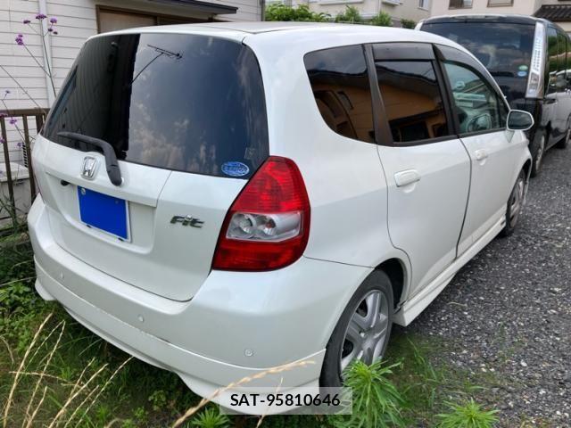 Honda FIT 2003-11 7454291-3