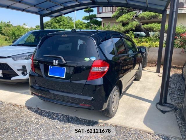 Honda FIT 2011-10 7454301-2