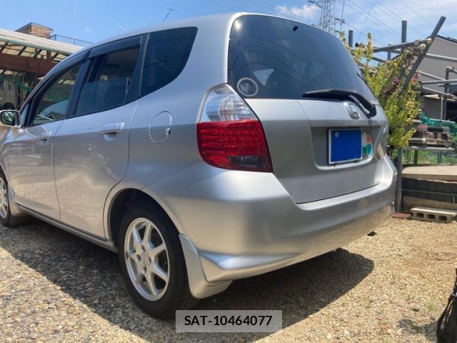 Honda FIT 2007-12 7454292-1
