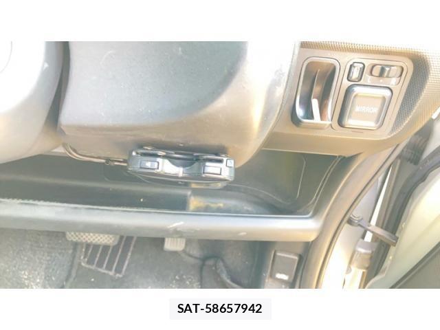 Honda FIT 2002-11 7454303-16