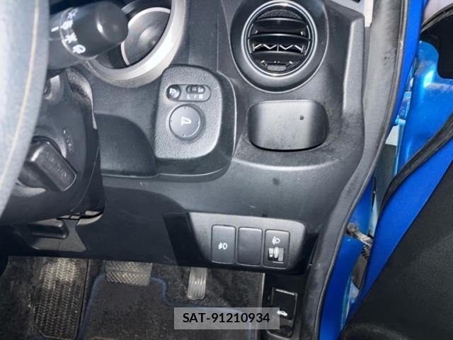 Honda FIT 2009-06 7454302-7