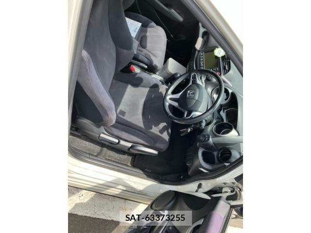 Honda FIT 2007-12 7454293-14