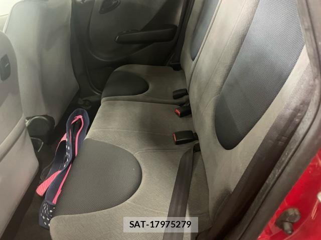 Honda FIT 2003-09 7454306-9