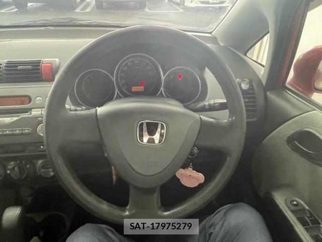 Honda FIT 2003-09 7454306-14