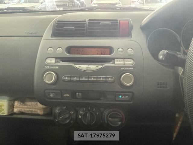 Honda FIT 2003-09 7454306-16