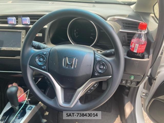 Honda FIT 2019-09 7454276-15