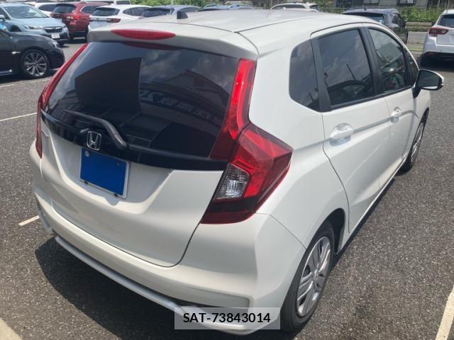 Honda FIT 2019-09 7454276-3