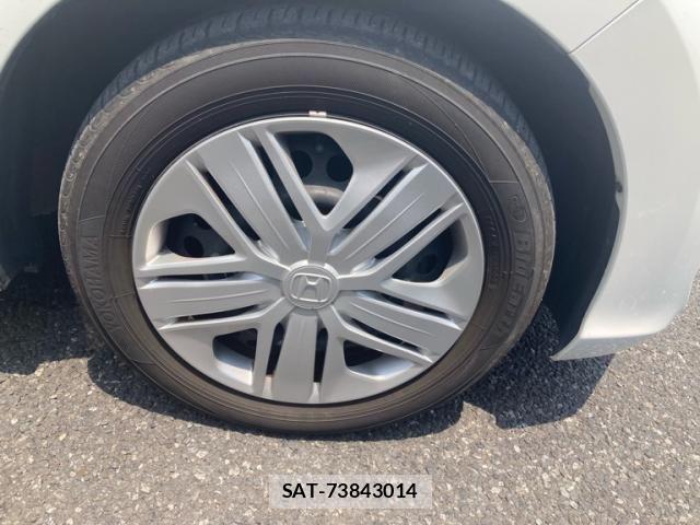 Honda FIT 2019-09 7454276-5