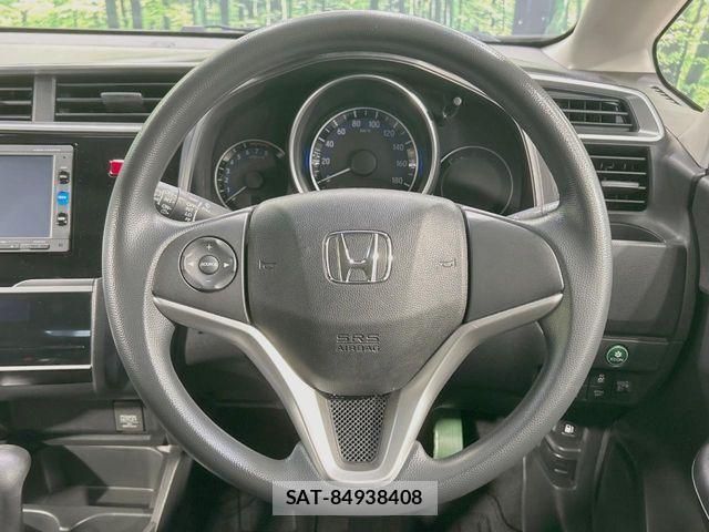 Honda FIT 2017-02 7454279-10