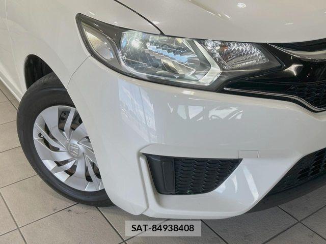 Honda FIT 2017-02 7454279-11