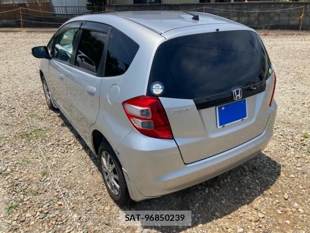 Honda FIT 2009-09 7454300-1