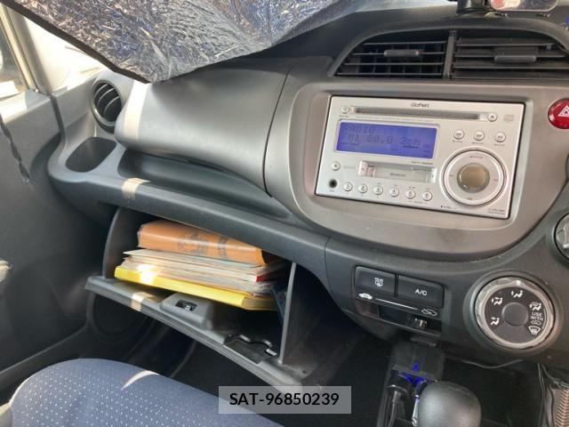Honda FIT 2009-09 7454300-8