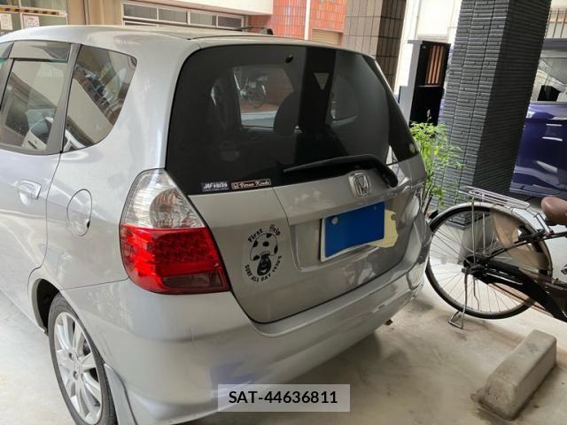 Honda FIT 2005-06 7454294-2