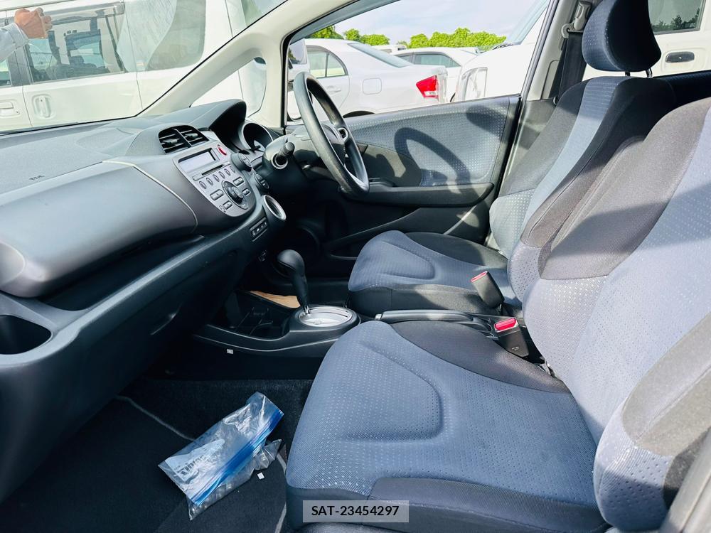 Honda FIT 2008 6801143-10
