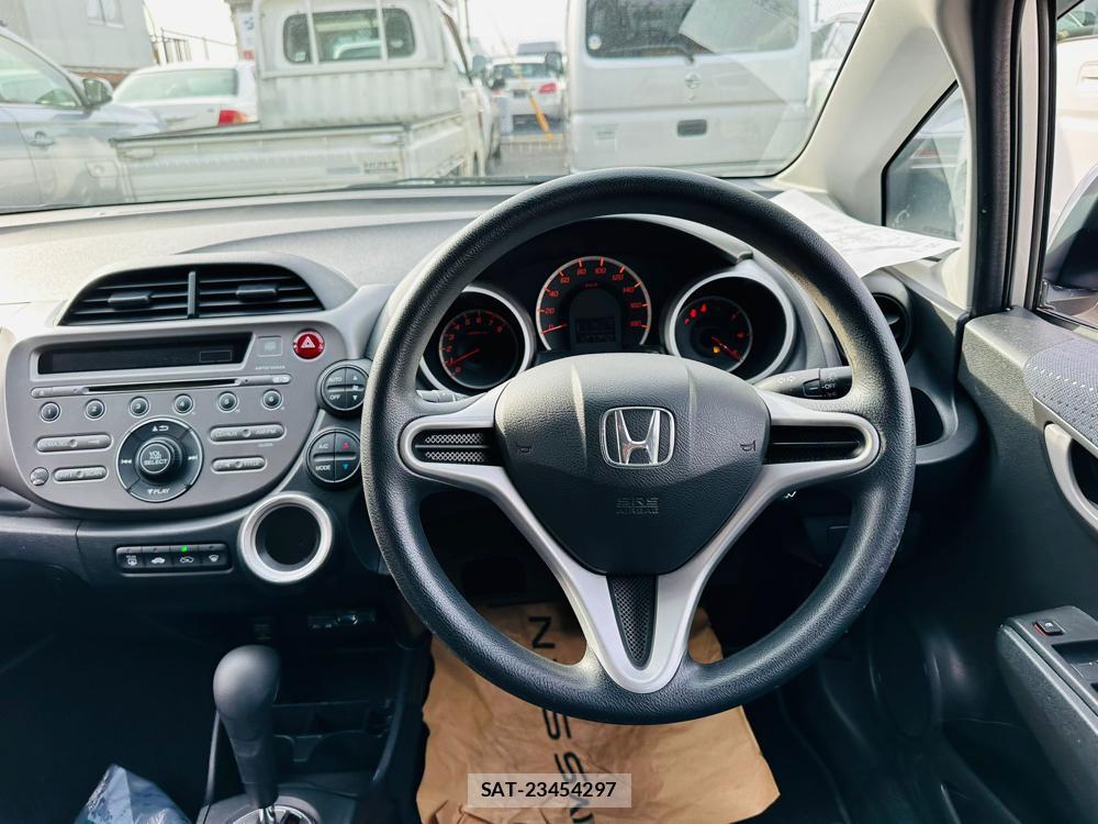 Honda FIT 2008 6801143-13