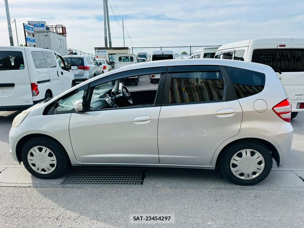 Honda FIT 2008 6801143-1