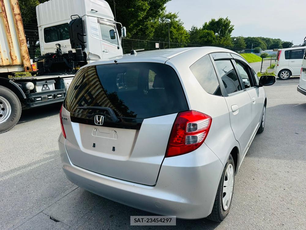 Honda FIT 2008 6801143-4