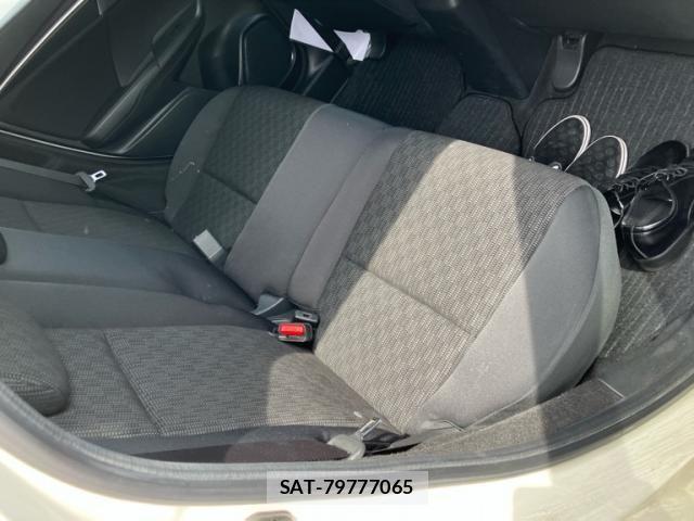 Honda FIT 2013-11 7500574-20