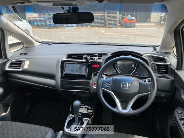 Honda FIT 2013-11 7500574-22