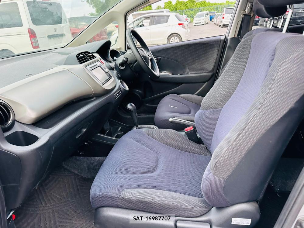 Honda FIT 2011 7238513-10