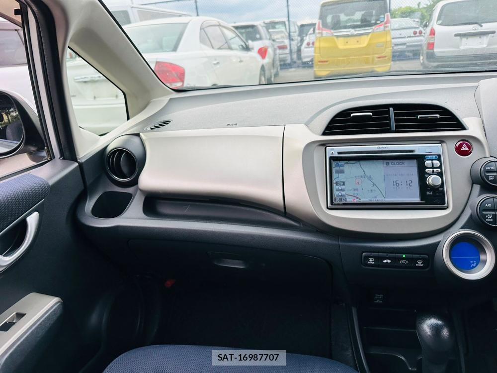Honda FIT 2011 7238513-17