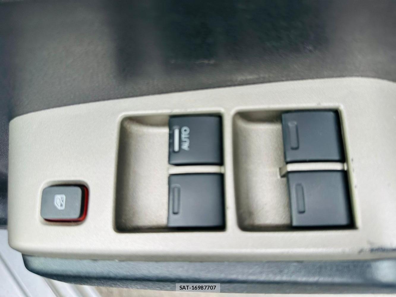 Honda FIT 2011 7238513-21