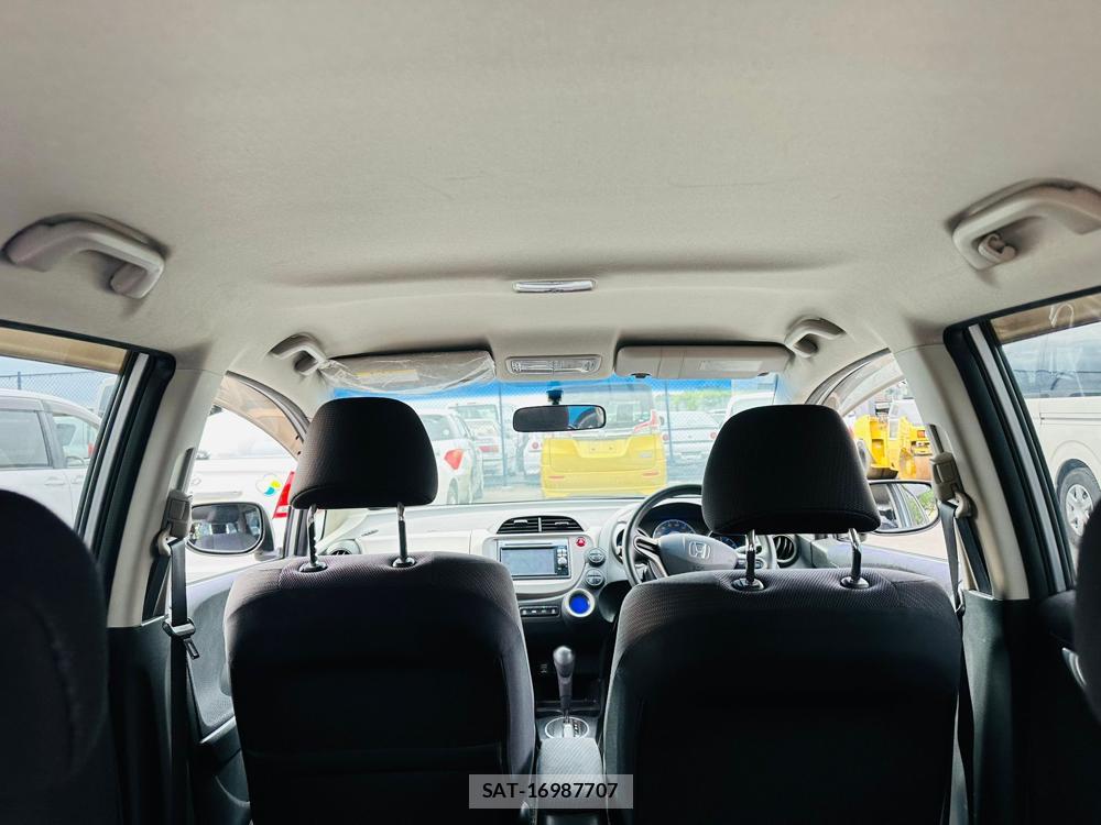 Honda FIT 2011 7238513-24