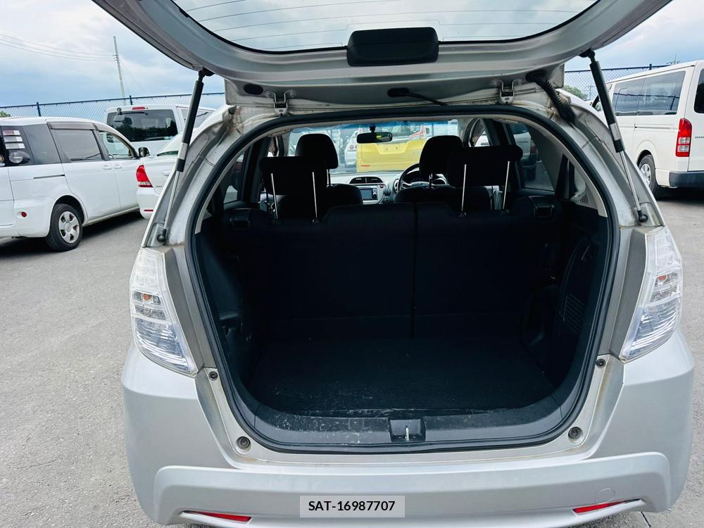 Honda FIT 2011 7238513-25