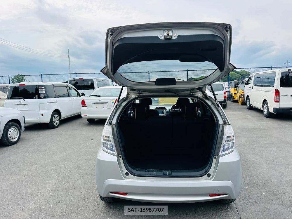 Honda FIT 2011 7238513-26