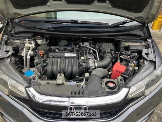 Honda FIT 2017-07 7500571-12
