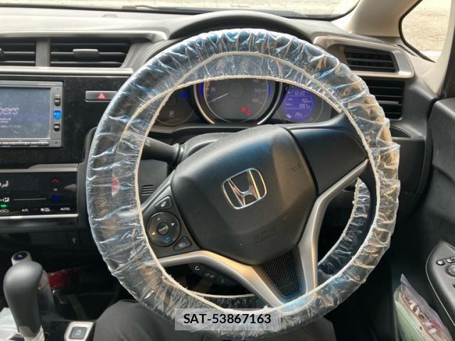 Honda FIT 2017-07 7500571-18