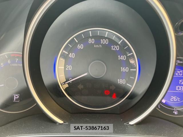 Honda FIT 2017-07 7500571-19