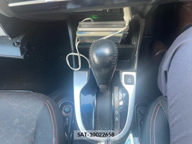Honda FIT 2013-10 7500572-12