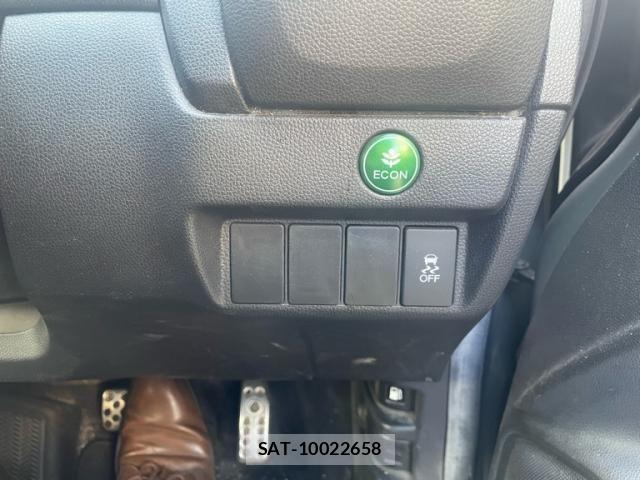 Honda FIT 2013-10 7500572-16