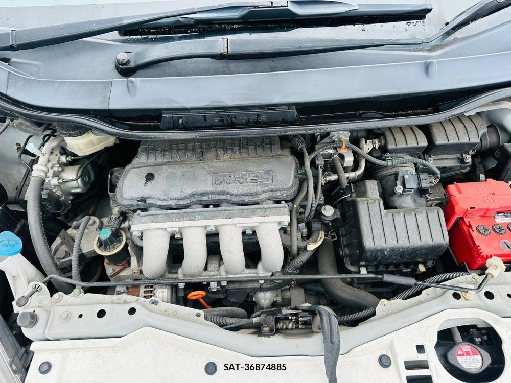 Honda FIT 2009-10 7444391-32