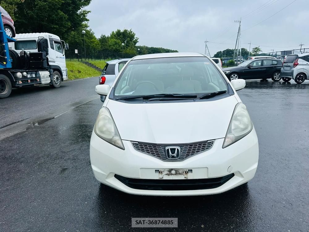Honda FIT 2009-10 7444391-7