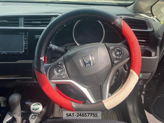 Honda FIT 2018-12 7500570-10