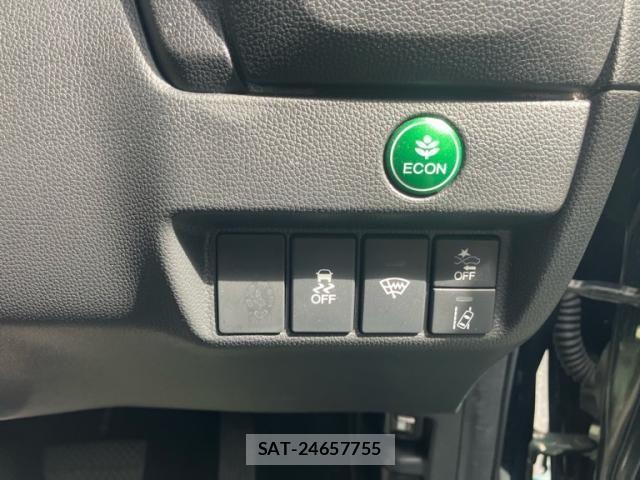 Honda FIT 2018-12 7500570-13