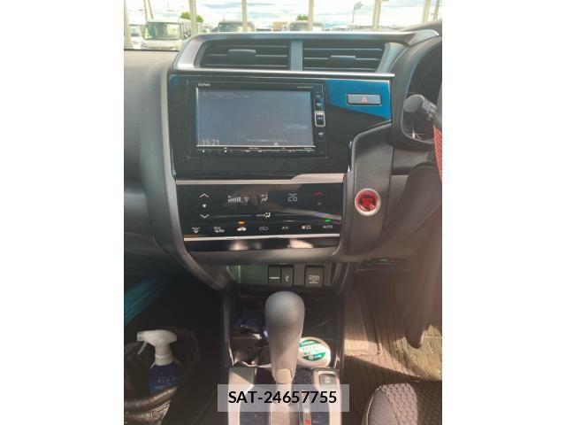 Honda FIT 2018-12 7500570-18