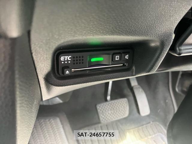 Honda FIT 2018-12 7500570-20