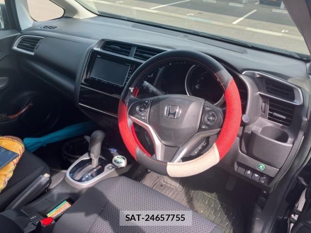 Honda FIT 2018-12 7500570-22