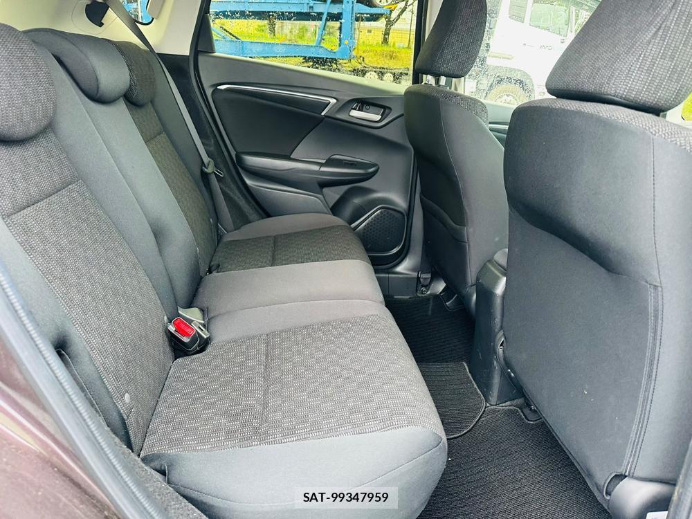 Honda FIT 2016-04 7444390-8
