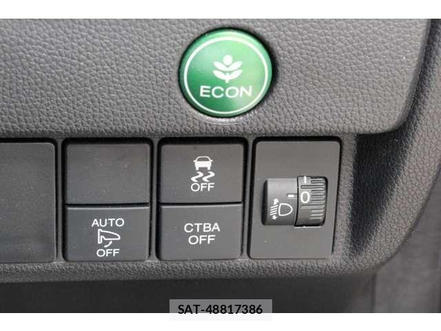 Honda FIT 2016-04 7508678-15