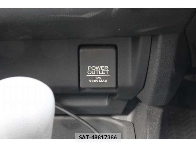 Honda FIT 2016-04 7508678-18
