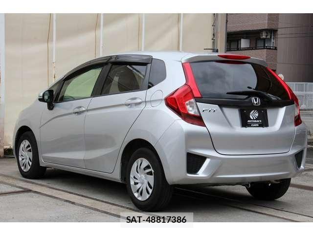 Honda FIT 2016-04 7508678-8