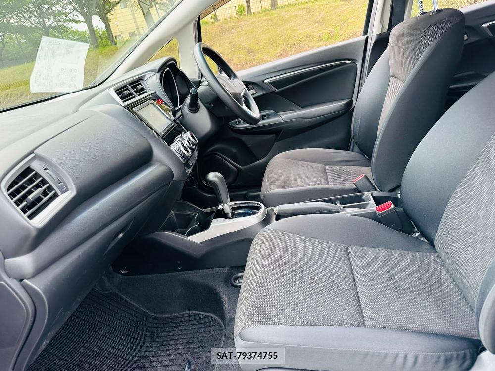 Honda FIT 2013 7312497-10