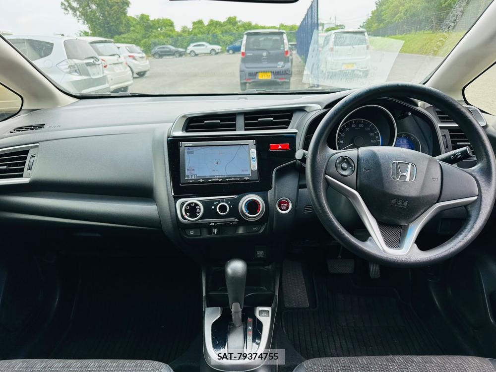 Honda FIT 2013 7312497-12